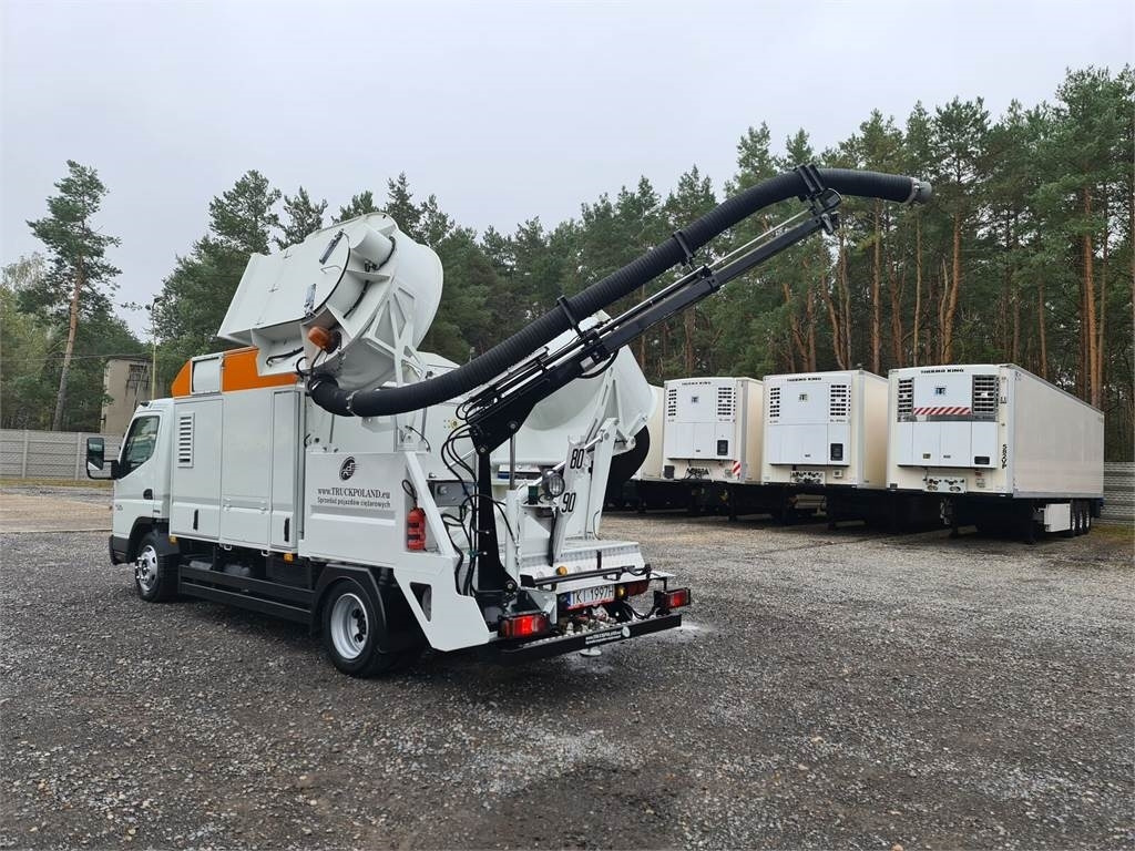 Mitsubishi CANTER RSP odkurzacz koparka ssąca Saugbagger CITY - سيارة بلدية: صور 1 Mitsubishi CANTER RSP odkurzacz koparka ssąca Saugbagger CITY - سيارة بلدية: صور 1