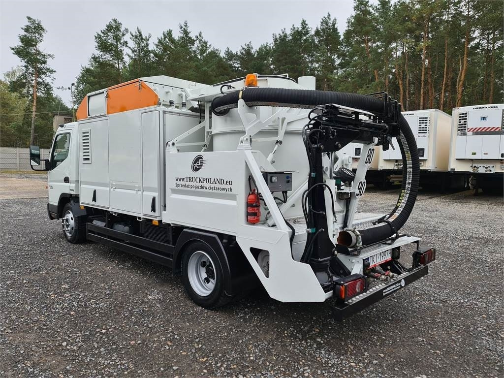 Mitsubishi CANTER odkurzacz koparka ssąca Saugbagger CITY SAU - فراغ شاحنة: صور 5 Mitsubishi CANTER odkurzacz koparka ssąca Saugbagger CITY SAU - فراغ شاحنة: صور 5