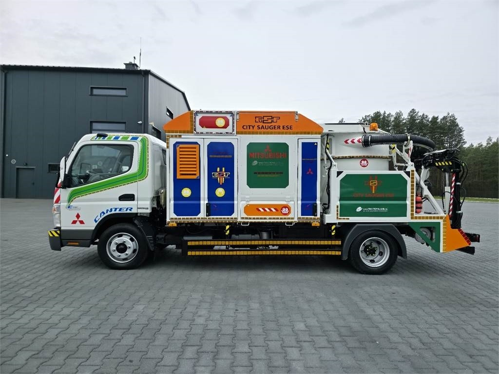 Mitsubishi CANTER odkurzacz koparka ssąca Saugbagger CITY SAU - فراغ شاحنة: صور 4 Mitsubishi CANTER odkurzacz koparka ssąca Saugbagger CITY SAU - فراغ شاحنة: صور 4