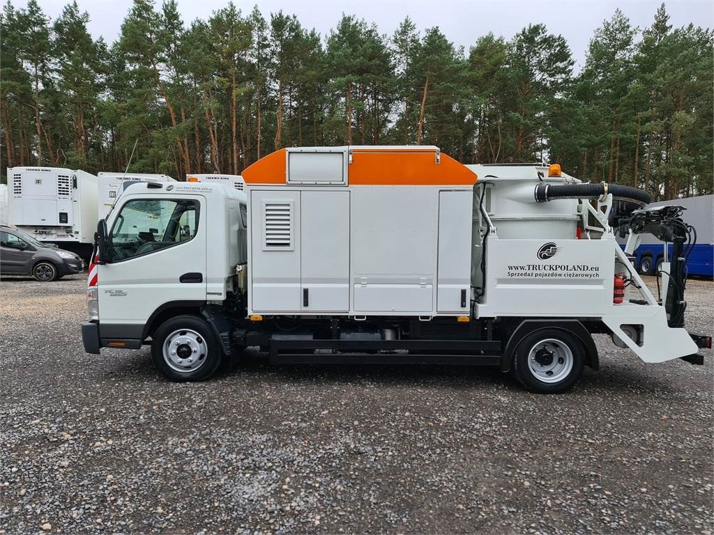Mitsubishi CANTER odkurzacz koparka ssąca Saugbagger CITY SAU - فراغ شاحنة: صور 4 Mitsubishi CANTER odkurzacz koparka ssąca Saugbagger CITY SAU - فراغ شاحنة: صور 4