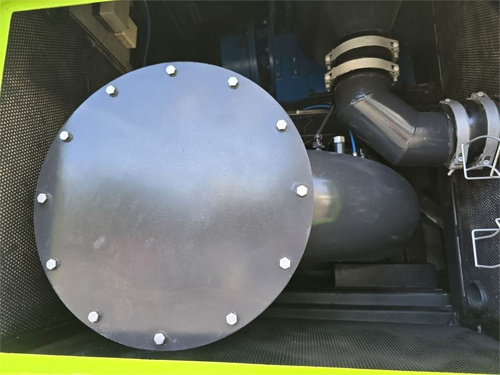 Scania Disab Centurion P210/9 Suction-blowing vacuum load - فراغ شاحنة: صور 4 Scania Disab Centurion P210/9 Suction-blowing vacuum load - فراغ شاحنة: صور 4