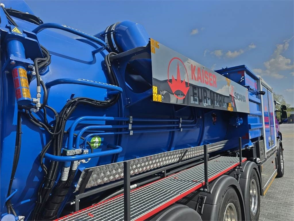 Scania KAISER EUR-MARK PL 8 Vacuum suction-blowing loader - فراغ شاحنة: صور 2 Scania KAISER EUR-MARK PL 8 Vacuum suction-blowing loader - فراغ شاحنة: صور 2