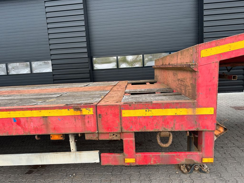 Broshuis 4 achs tieflader / 2 x ausziehbar / 43.650 mm - عربة مسطحة منخفضة نصف مقطورة: صور 5 Broshuis 4 achs tieflader / 2 x ausziehbar / 43.650 mm - عربة مسطحة منخفضة نصف مقطورة: صور 5