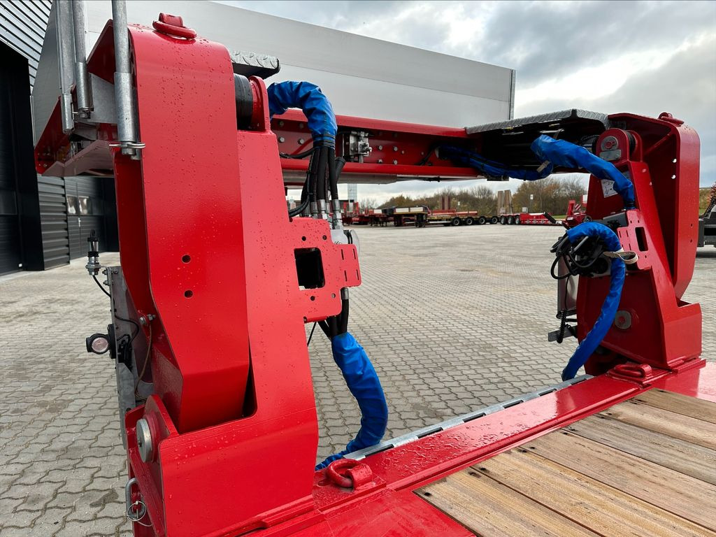 Faymonville Maxtrailer 510 Tiefbett Pendel Faymonville Maxtrailer 510 Tiefbett Pendel - عربة مسطحة منخفضة نصف مقطورة: صور 5 Faymonville Maxtrailer 510 Tiefbett Pendel Faymonville Maxtrailer 510 Tiefbett Pendel - عربة مسطحة منخفضة نصف مقطورة: صور 5