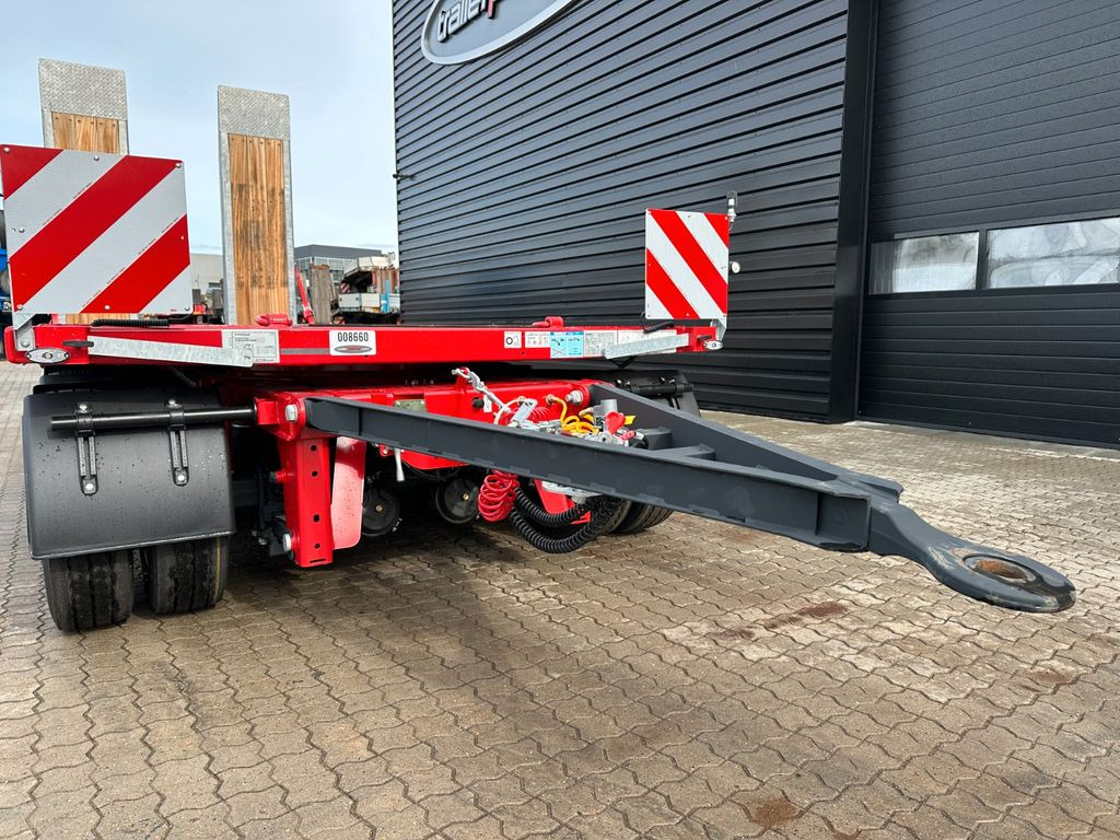 Faymonville Maxtrailer MAX 600 4 achs anhänger Faymonville Maxtrailer MAX 600 4 achs anhänger - عربة مسطحة منخفضة نصف مقطورة: صور 4 Faymonville Maxtrailer MAX 600 4 achs anhänger Faymonville Maxtrailer MAX 600 4 achs anhänger - عربة مسطحة منخفضة نصف مقطورة: صور 4
