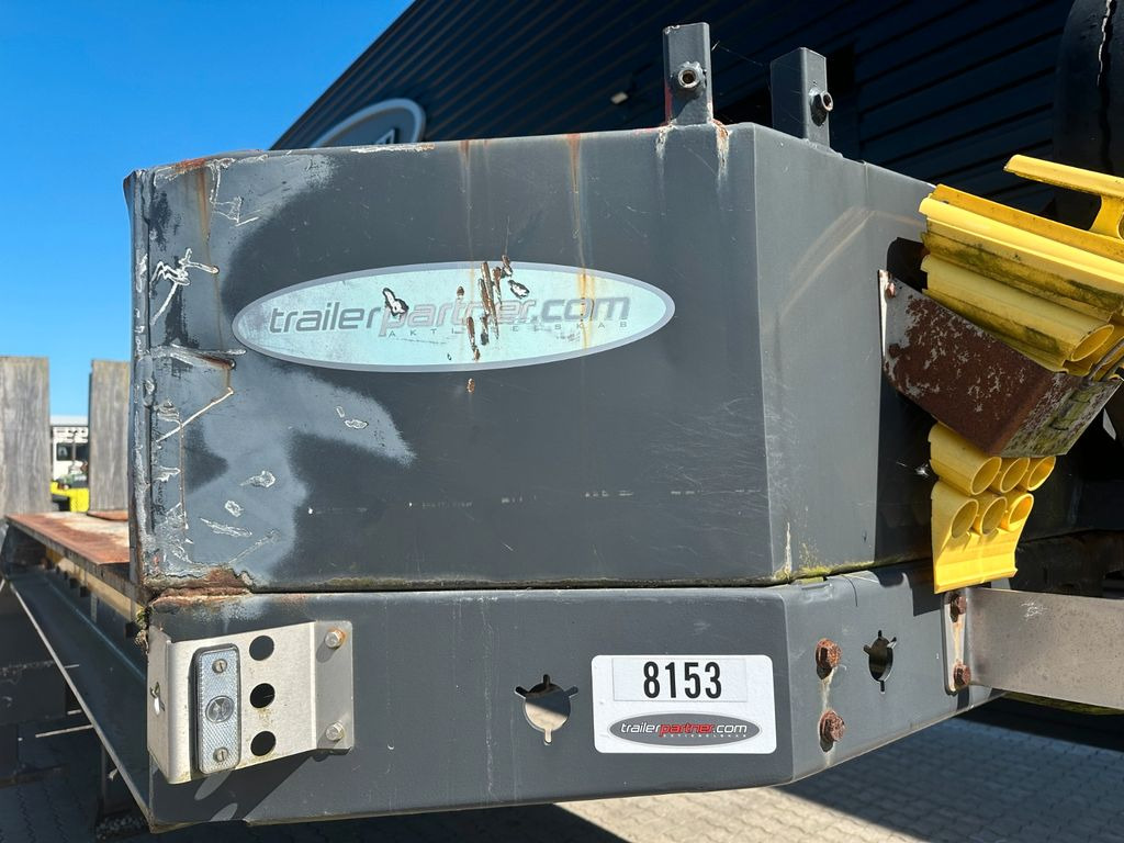 Faymonville Multimax 4 achs tieflader / ausziehbar Faymonville Multimax 4 achs tieflader / ausziehbar - عربة مسطحة منخفضة نصف مقطورة: صور 3 Faymonville Multimax 4 achs tieflader / ausziehbar Faymonville Multimax 4 achs tieflader / ausziehbar - عربة مسطحة منخفضة نصف مقطورة: صور 3