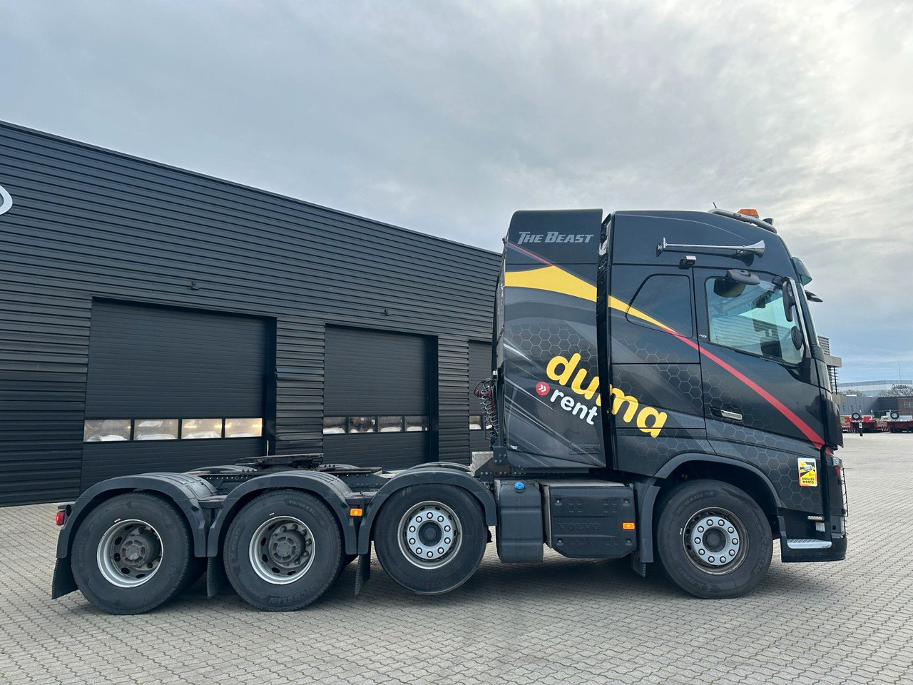 Volvo FH16 750 8x4 250 to. - شاحنة جرار: صور 2 Volvo FH16 750 8x4 250 to. - شاحنة جرار: صور 2