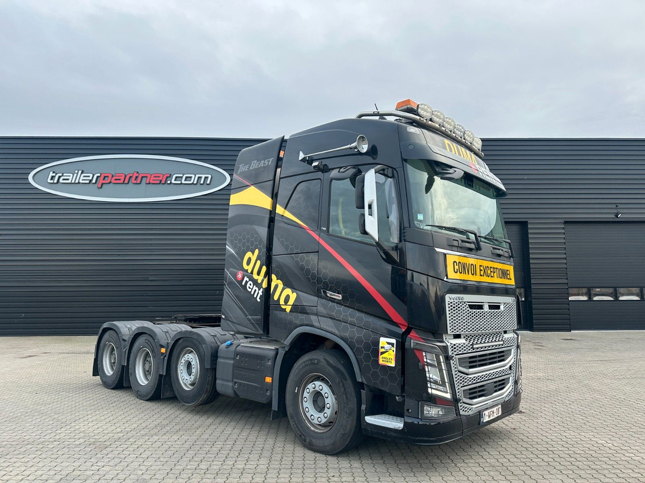 Volvo FH16 750 8x4 250 to. - شاحنة جرار: صور 1 Volvo FH16 750 8x4 250 to. - شاحنة جرار: صور 1