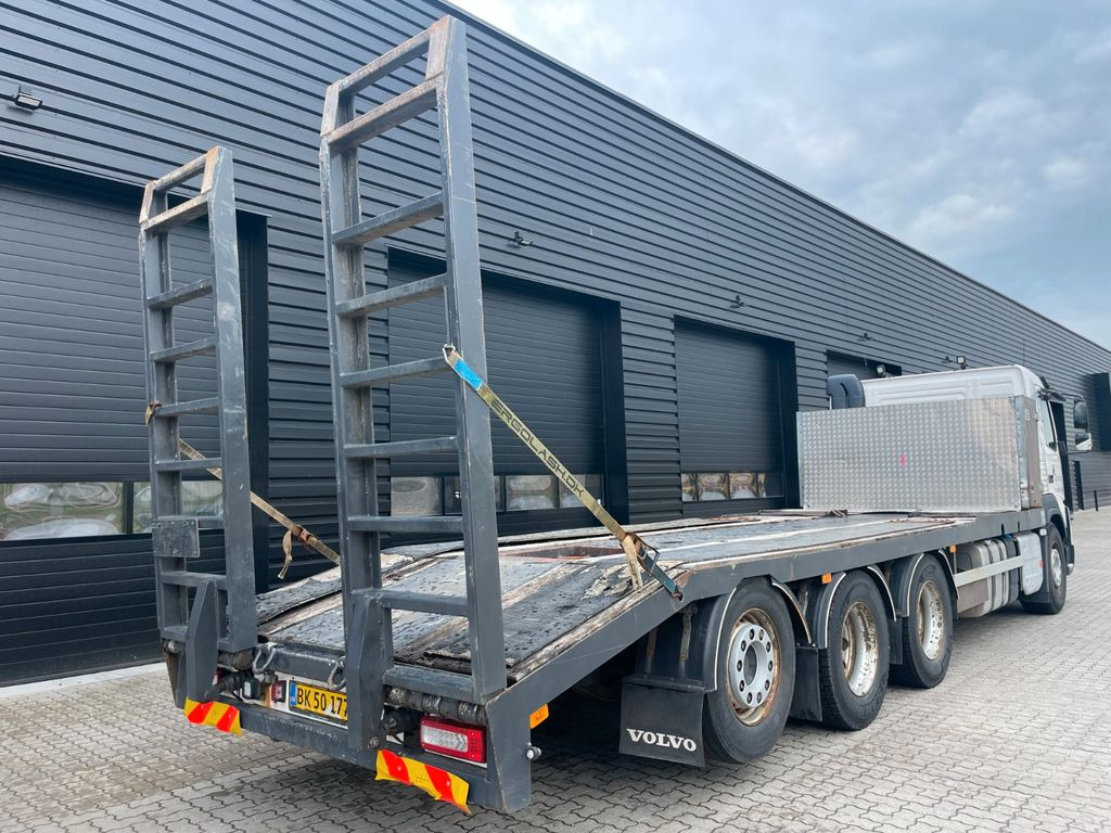 Volvo FMX 420 6x4 - شاحنات مسطحة: صور 4 Volvo FMX 420 6x4 - شاحنات مسطحة: صور 4