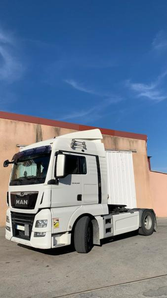 MAN TGX 18.460 - شاحنة جرار: صور 1 MAN TGX 18.460 - شاحنة جرار: صور 1