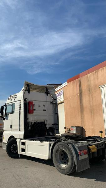 MAN TGX 18.460 - شاحنة جرار: صور 4 MAN TGX 18.460 - شاحنة جرار: صور 4