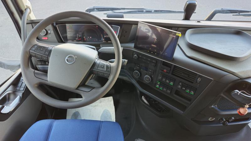 Volvo FH 500 AERO Globetrotter XXL (Location / Rent) - شاحنة جرار: صور 5 Volvo FH 500 AERO Globetrotter XXL (Location / Rent) - شاحنة جرار: صور 5