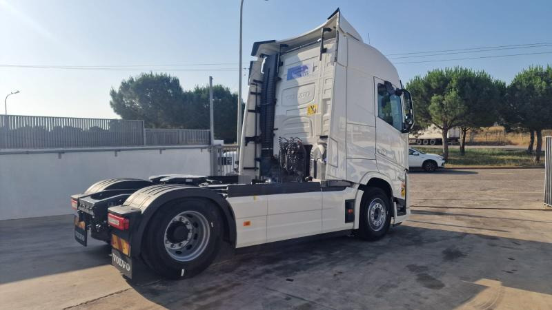 Volvo FH 500 Globetrotter I-save - شاحنة جرار: صور 2 Volvo FH 500 Globetrotter I-save - شاحنة جرار: صور 2