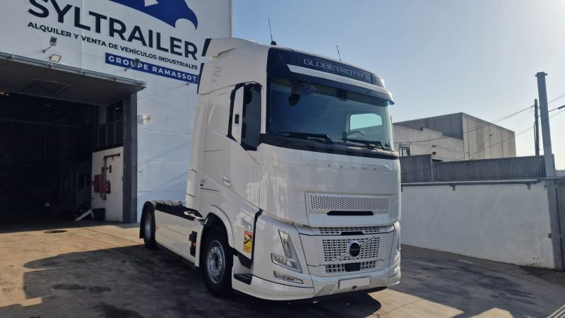 Volvo FH 500 Globetrotter I-save - شاحنة جرار: صور 1 Volvo FH 500 Globetrotter I-save - شاحنة جرار: صور 1