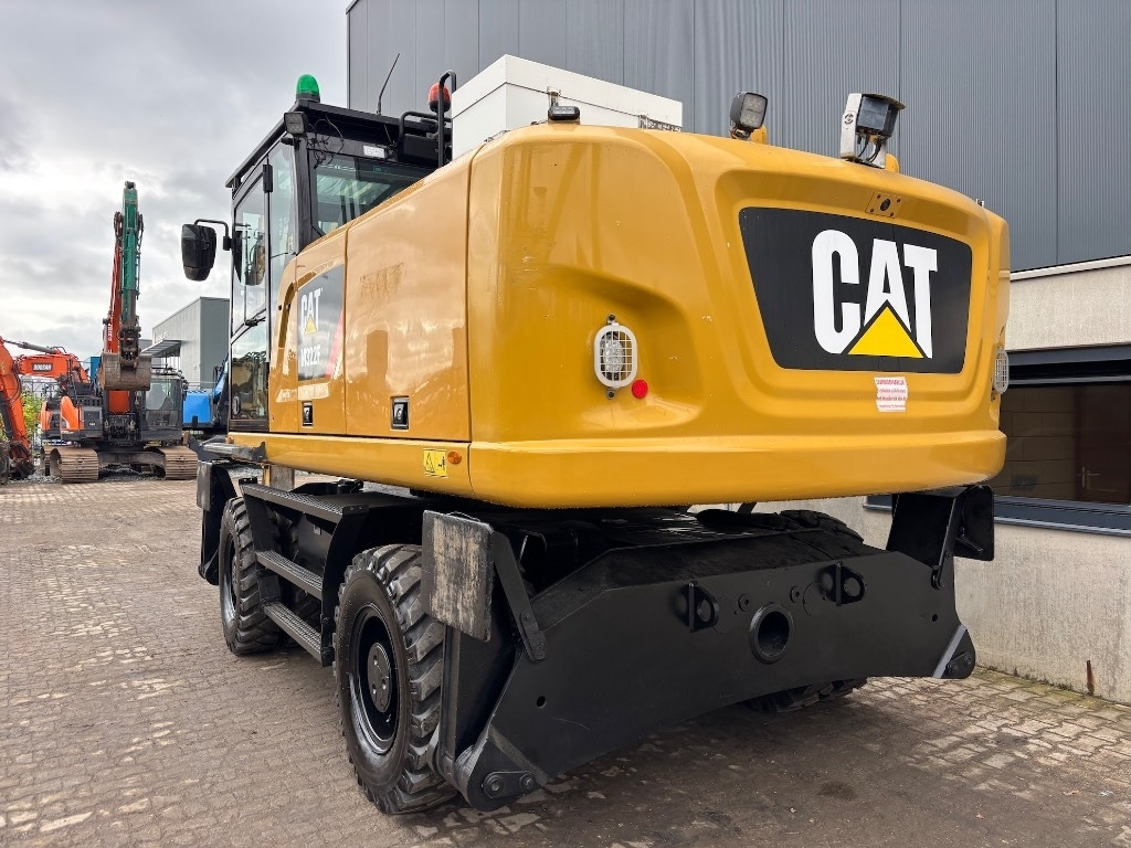 CAT CAT M 322 F - M322 - M 320 - M 318  - حفارة على عجلات: صور 4 CAT CAT M 322 F - M322 - M 320 - M 318  - حفارة على عجلات: صور 4