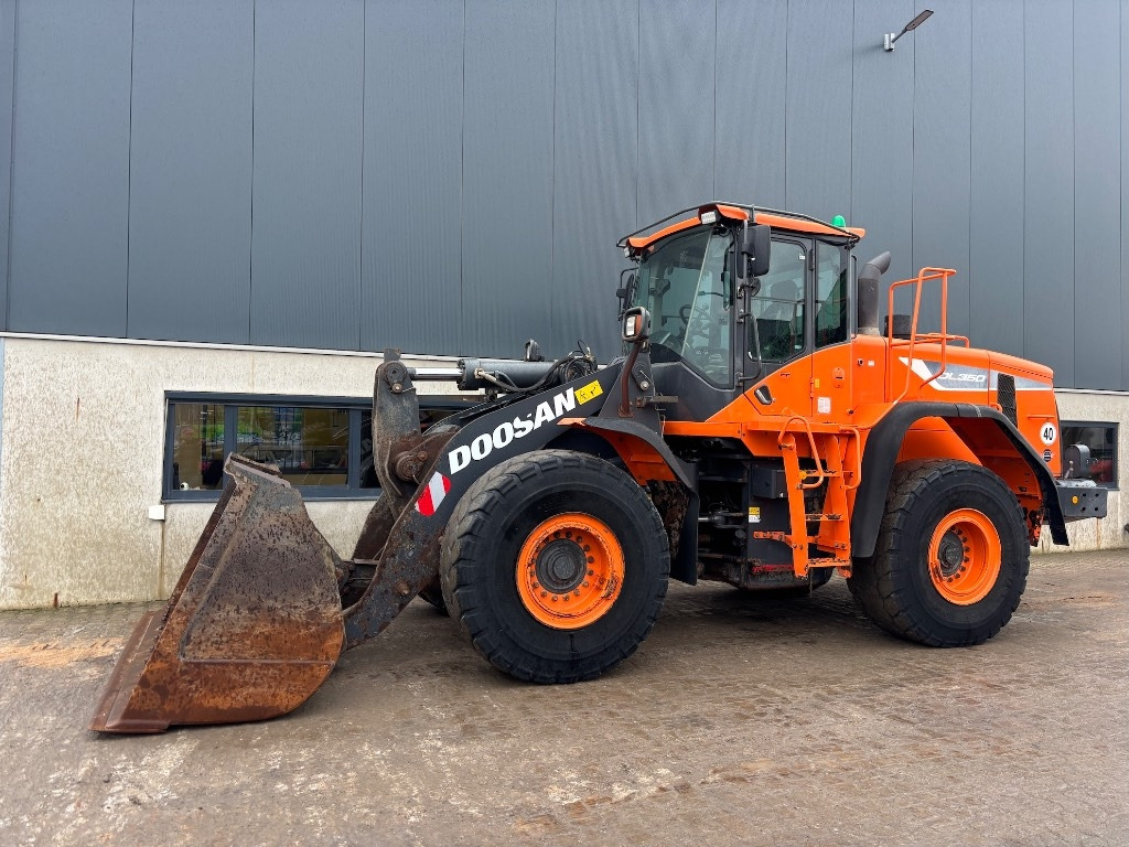 Doosan DL 350-5 - DL350-5 - DL 350 - اللودر بعجل: صور 1 Doosan DL 350-5 - DL350-5 - DL 350 - اللودر بعجل: صور 1