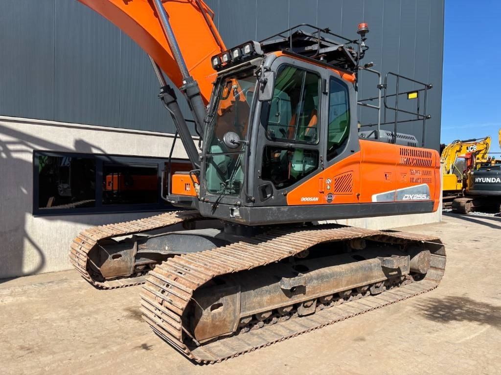 حفارات زحافة Doosan DX 255 LC-5 -- DX255LC -- DX 225: صور 12