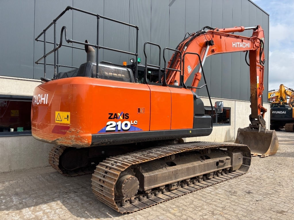 Hitachi ZX 210 LC-6 - ZX210 - حفارات زحافة: صور 5 Hitachi ZX 210 LC-6 - ZX210 - حفارات زحافة: صور 5