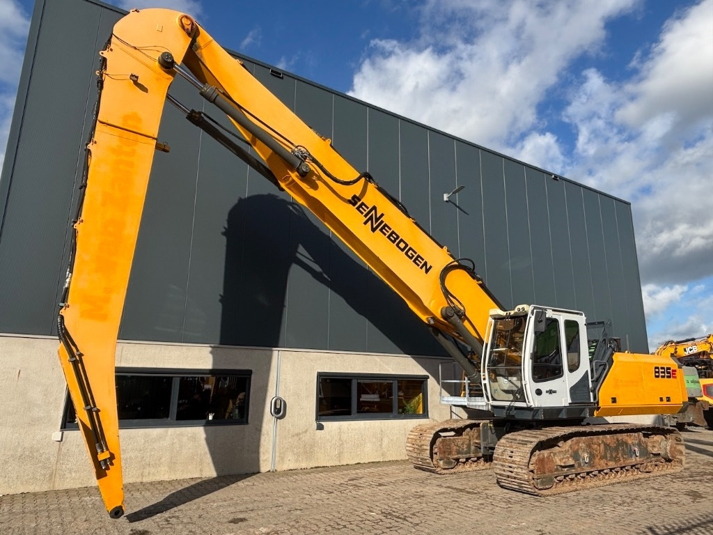 Sennebogen 835 R D - 835R  - حفارة النقل والشحن: صور 3 Sennebogen 835 R D - 835R  - حفارة النقل والشحن: صور 3