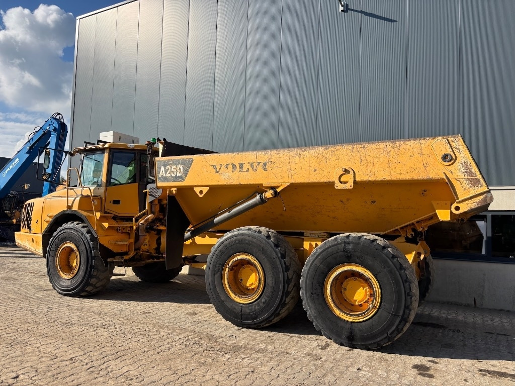 Volvo A 25 D - شاحنة مفصلية: صور 5 Volvo A 25 D - شاحنة مفصلية: صور 5