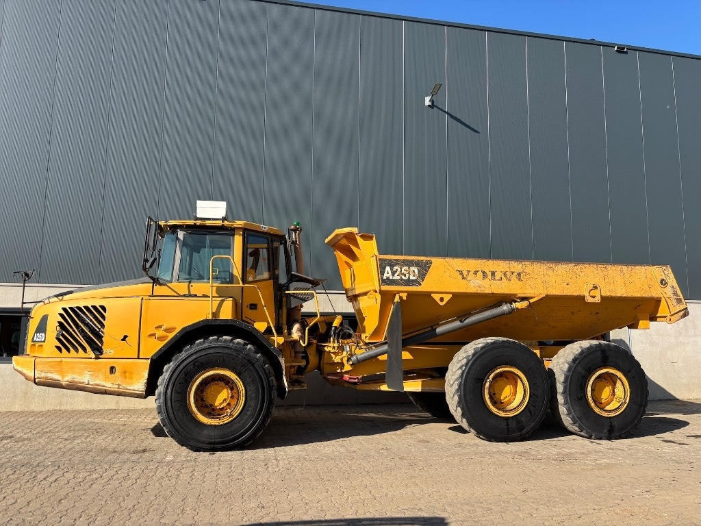 Volvo A 25 D - شاحنة مفصلية: صور 4 Volvo A 25 D - شاحنة مفصلية: صور 4