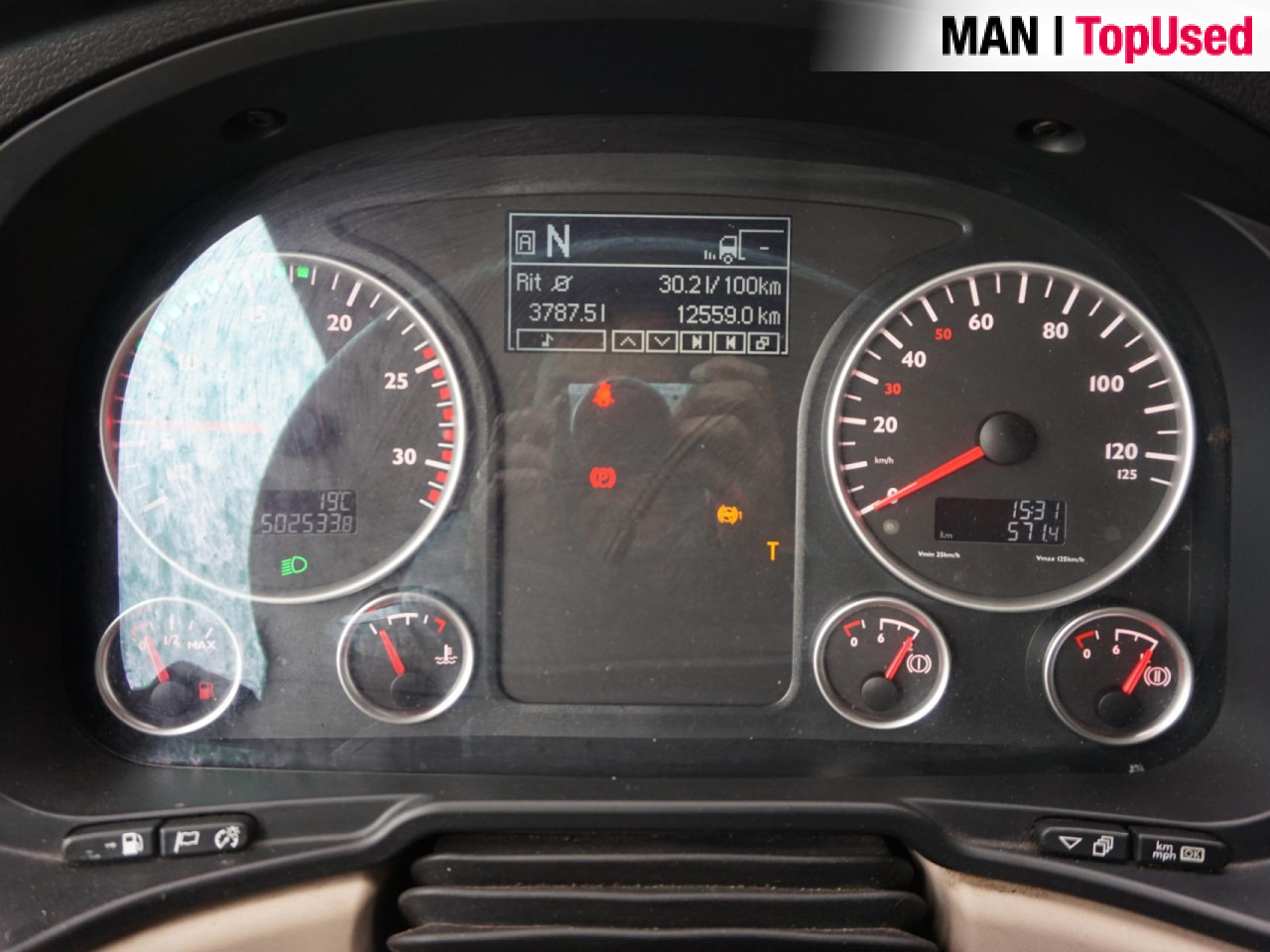 MAN TGX 18.420 4X2 BLS / ADR EXIII / PTO / Euro6 - شاحنة جرار: صور 3 MAN TGX 18.420 4X2 BLS / ADR EXIII / PTO / Euro6 - شاحنة جرار: صور 3