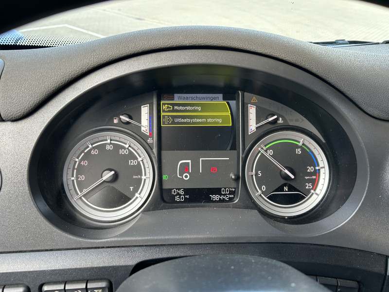 DAF CF 400 FT Space Cab / 798 dkm / NL Truck / APK TUV 07-26 - شاحنة جرار: صور 4 DAF CF 400 FT Space Cab / 798 dkm / NL Truck / APK TUV 07-26 - شاحنة جرار: صور 4