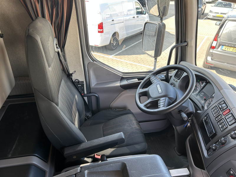 DAF LF 320 FA / Effer 175.2/c3s Crane / 363 dkm / Plateau / APK TUV 08-25 - شاحنة كرين: صور 3 DAF LF 320 FA / Effer 175.2/c3s Crane / 363 dkm / Plateau / APK TUV 08-25 - شاحنة كرين: صور 3
