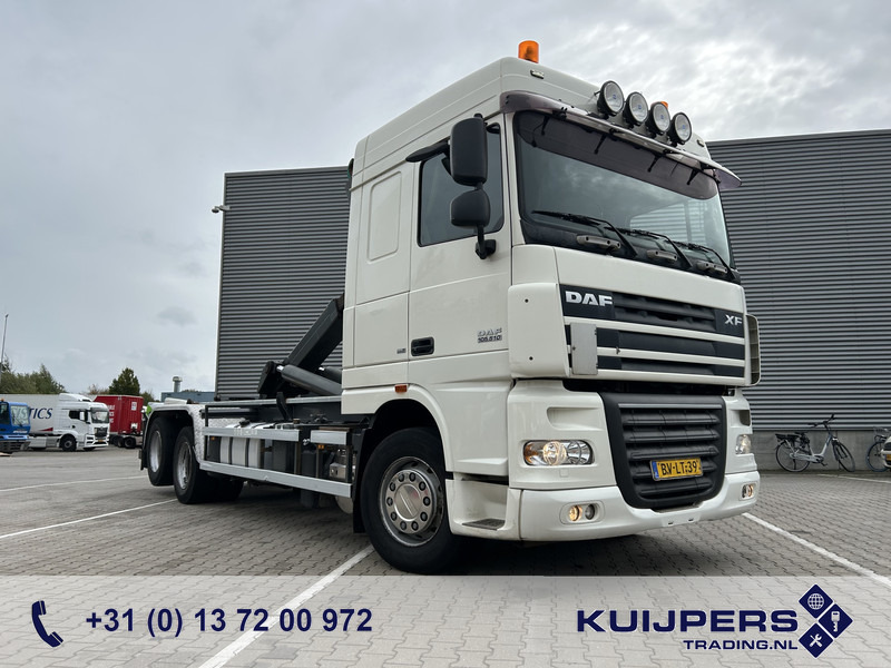 DAF XF 105 510 SC 6x2 / VDL Hook 25 Ton / 327 dkm / 9 Ton Front Axle / APK TUV 04-26 - شاحنة ذات الخطاف, شاحنة كرين: صور 1 DAF XF 105 510 SC 6x2 / VDL Hook 25 Ton / 327 dkm / 9 Ton Front Axle / APK TUV 04-26 - شاحنة ذات الخطاف, شاحنة كرين: صور 1