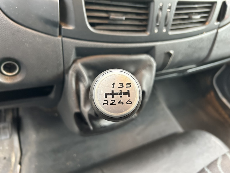 بصندوق مغلق شاحنة Iveco EuroCargo 180 / Motor Problem / Blad - Blad / Manual / Box / Loadlift: صور 7 بصندوق مغلق شاحنة Iveco EuroCargo 180 / Motor Problem / Blad - Blad / Manual / Box / Loadlift: صور 7