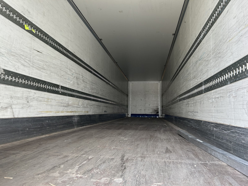 Krone DryLiner / Box / Huckepack / BPW Drum / APK TUV 12-25 - بصندوق مغلق نصف مقطورة: صور 3 Krone DryLiner / Box / Huckepack / BPW Drum / APK TUV 12-25 - بصندوق مغلق نصف مقطورة: صور 3