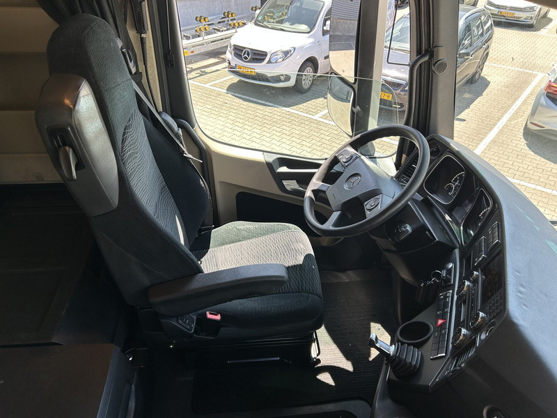 Mercedes-Benz Actros 1842 Bigspace / 770 dkm / Mega / New Tacho / Stand Klima / 2 Tanks - شاحنة جرار: صور 3 Mercedes-Benz Actros 1842 Bigspace / 770 dkm / Mega / New Tacho / Stand Klima / 2 Tanks - شاحنة جرار: صور 3