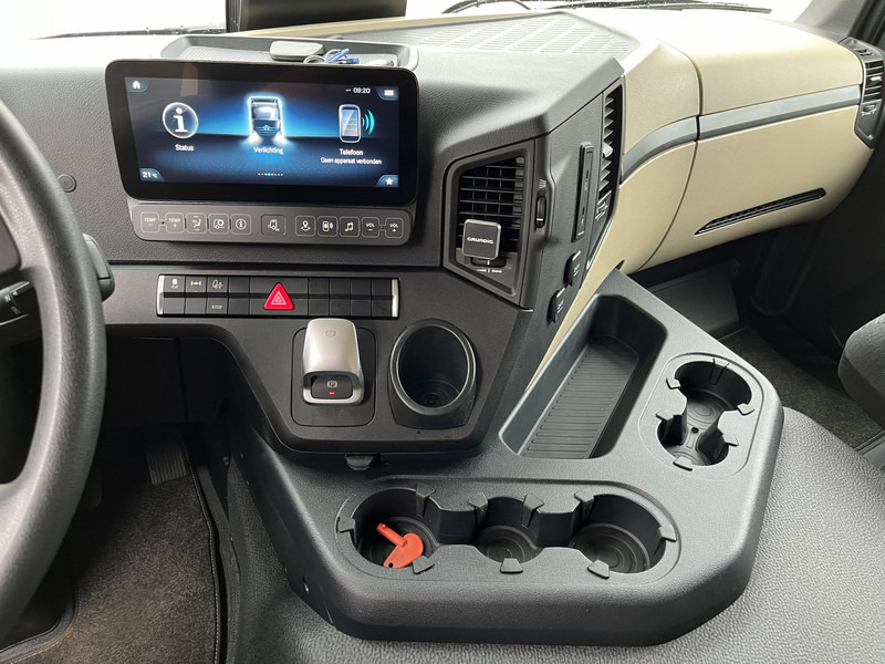 Mercedes-Benz Actros 2127 / Schuifzeil Box / Laadklep / APK 07-25 - شاحنة ستارة: صور 5 Mercedes-Benz Actros 2127 / Schuifzeil Box / Laadklep / APK 07-25 - شاحنة ستارة: صور 5