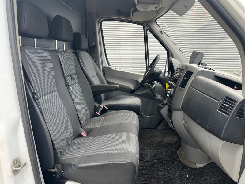 Mercedes-Benz Sprinter 316 / CNG / 1.8 NGT GAS Powered / 146 dkm L3 H2 / NL Van - فان: صور 4 Mercedes-Benz Sprinter 316 / CNG / 1.8 NGT GAS Powered / 146 dkm L3 H2 / NL Van - فان: صور 4