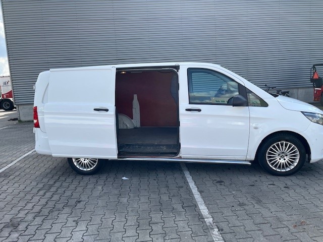 Mercedes-Benz Vito 109 CDI Lang / Airco / Cruise / Trekhaak / APK 01-26 - فان المدمجة: صور 3 Mercedes-Benz Vito 109 CDI Lang / Airco / Cruise / Trekhaak / APK 01-26 - فان المدمجة: صور 3
