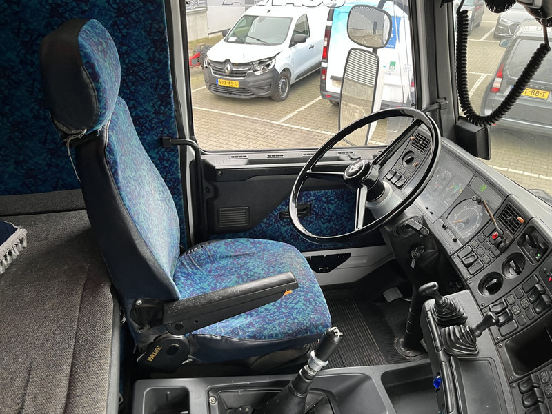 Scania R 143H V8 500 Streamline / V8 Sound / Retarder / Old Skool Classic - شاحنة جرار: صور 3 Scania R 143H V8 500 Streamline / V8 Sound / Retarder / Old Skool Classic - شاحنة جرار: صور 3