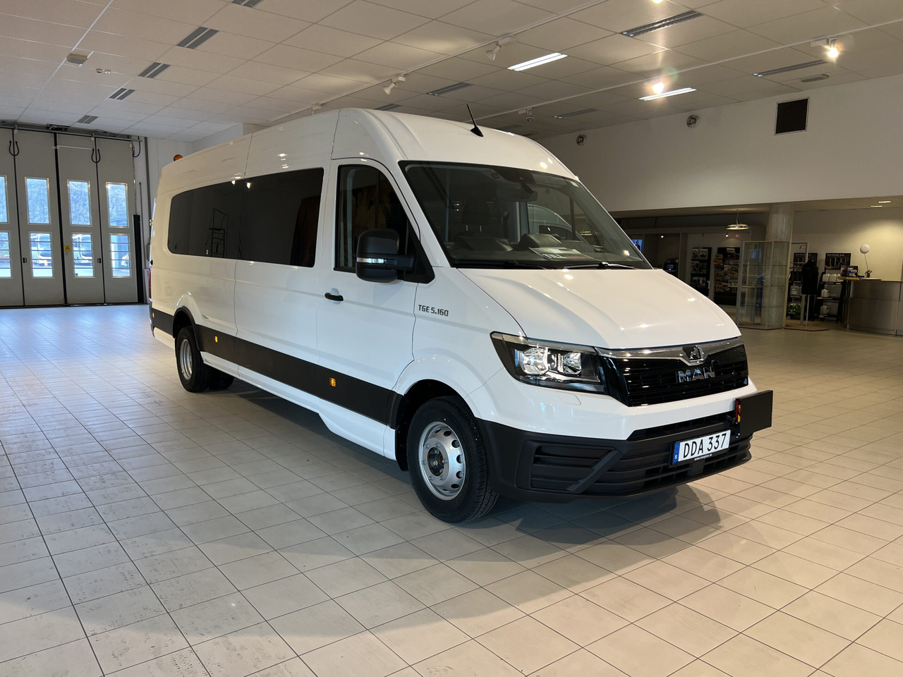 MAN TGE 5.160 Intercity - حافلة صغيرة, ميكروباص: صور 1 MAN TGE 5.160 Intercity - حافلة صغيرة, ميكروباص: صور 1