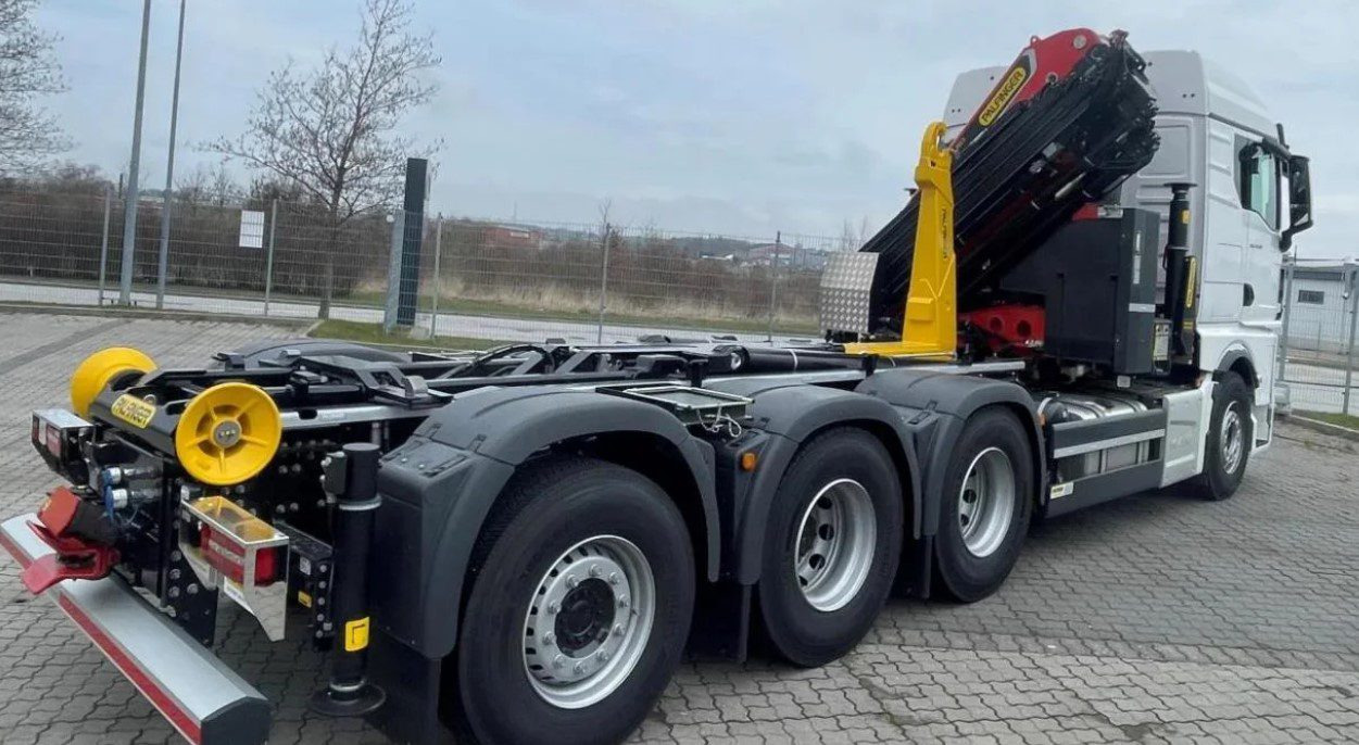 MAN TGS 35.510 8×4 Tridem kranväxlare Palfinger - شاحنة ذات الخطاف, شاحنة كرين: صور 4 MAN TGS 35.510 8×4 Tridem kranväxlare Palfinger - شاحنة ذات الخطاف, شاحنة كرين: صور 4