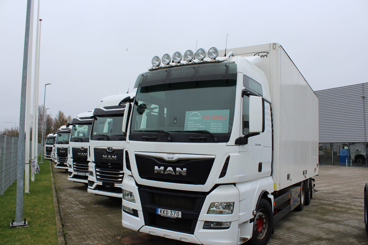 MAN TGX 26.480 6×2-4 Skåp/Fjärr - بصندوق مغلق شاحنة: صور 1 MAN TGX 26.480 6×2-4 Skåp/Fjärr - بصندوق مغلق شاحنة: صور 1