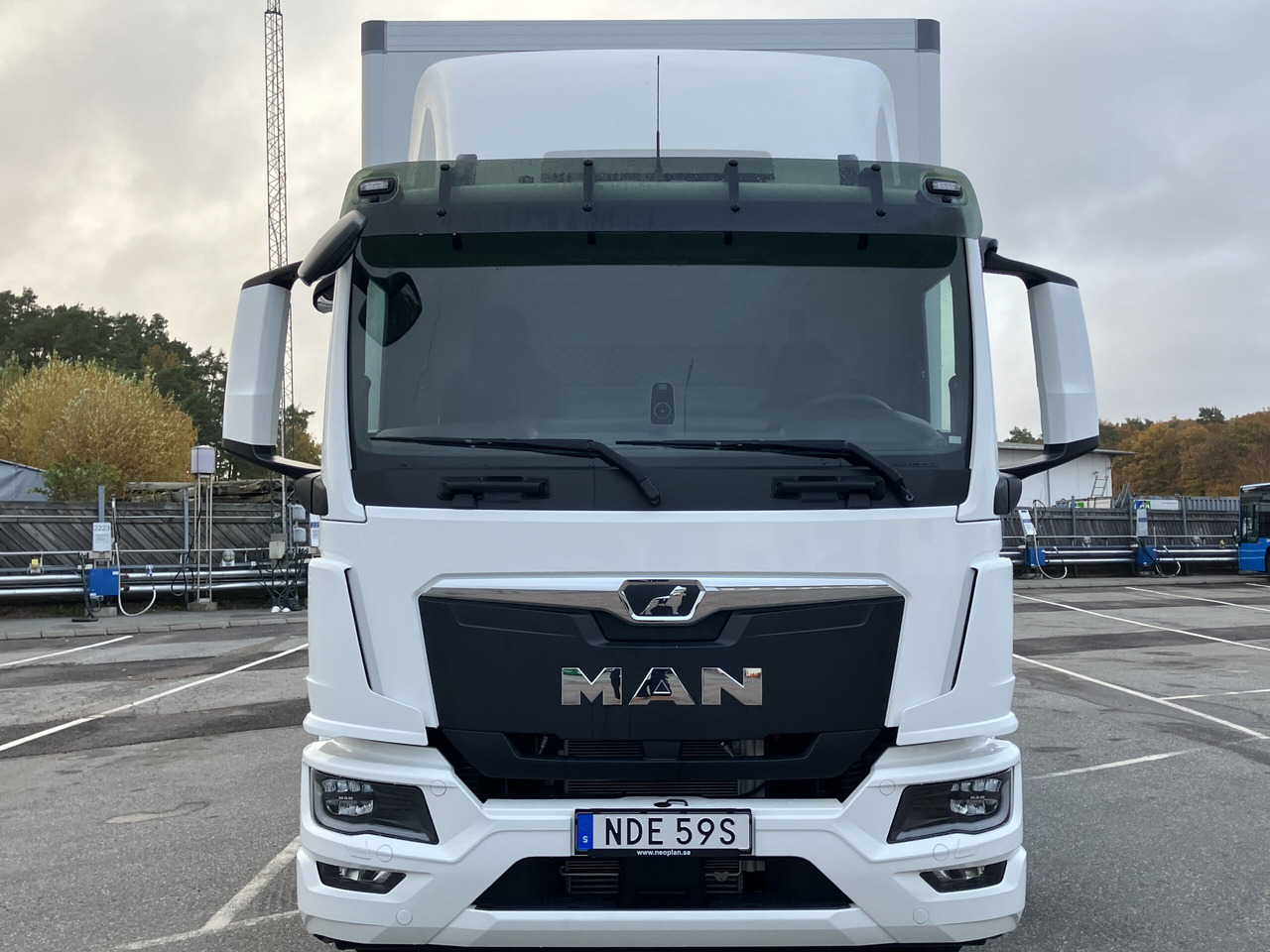 TGM 18.290 4×2 LL 18-ppl ÖBS - بصندوق مغلق شاحنة: صور 3 TGM 18.290 4×2 LL 18-ppl ÖBS - بصندوق مغلق شاحنة: صور 3