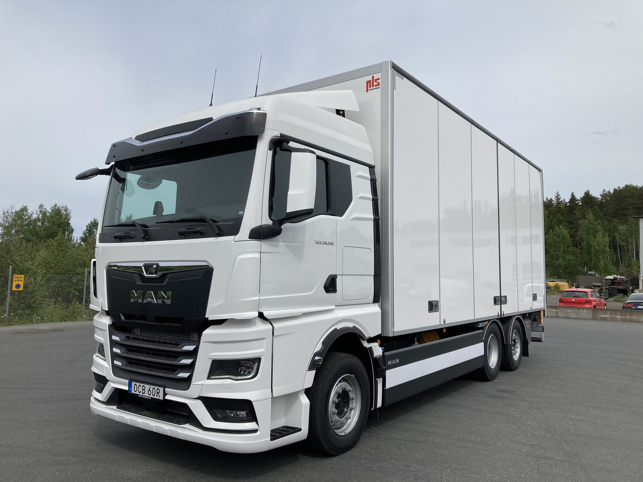 TGX 26.510 6×2-4 Fjärrbil Skåp PLS - نقل الشراب شاحنة: صور 3 TGX 26.510 6×2-4 Fjärrbil Skåp PLS - نقل الشراب شاحنة: صور 3