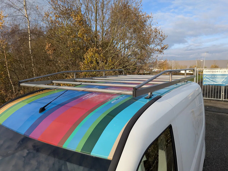 Fiat Doblò Cargo 1.4 T-Jet Natural Power - فان المدمجة: صور 4 Fiat Doblò Cargo 1.4 T-Jet Natural Power - فان المدمجة: صور 4