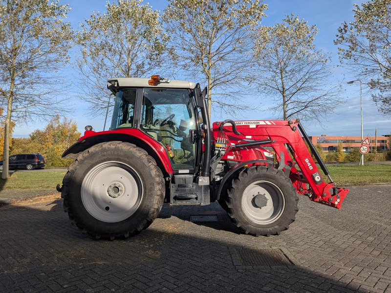 Massey Ferguson MF 5710 SL 5710 SL - جرار: صور 4 Massey Ferguson MF 5710 SL 5710 SL - جرار: صور 4
