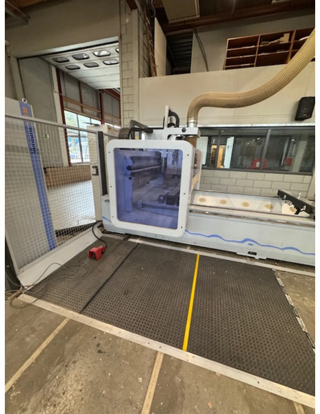 Weeke Venture 108m - آلة النجارة: صور 3 Weeke Venture 108m - آلة النجارة: صور 3