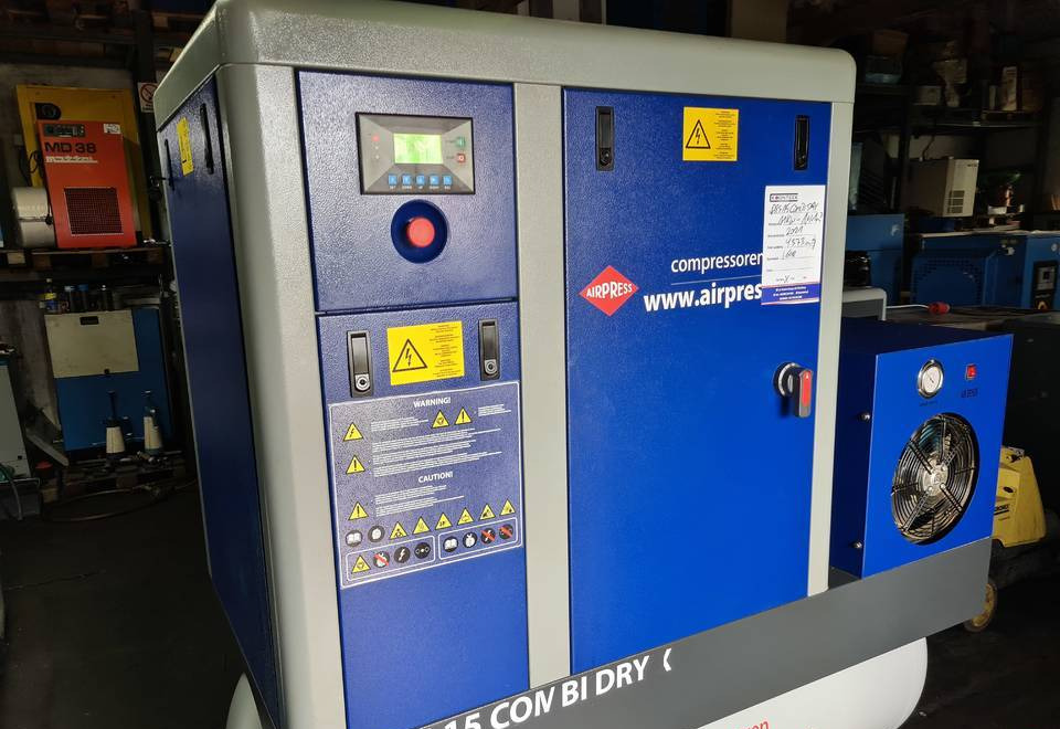 Kompresor śrubowy AIRPRESS APS 15 COMBI DRY X, 11 kw, 2021r - ضاغط الهواء: صور 3 Kompresor śrubowy AIRPRESS APS 15 COMBI DRY X, 11 kw, 2021r - ضاغط الهواء: صور 3