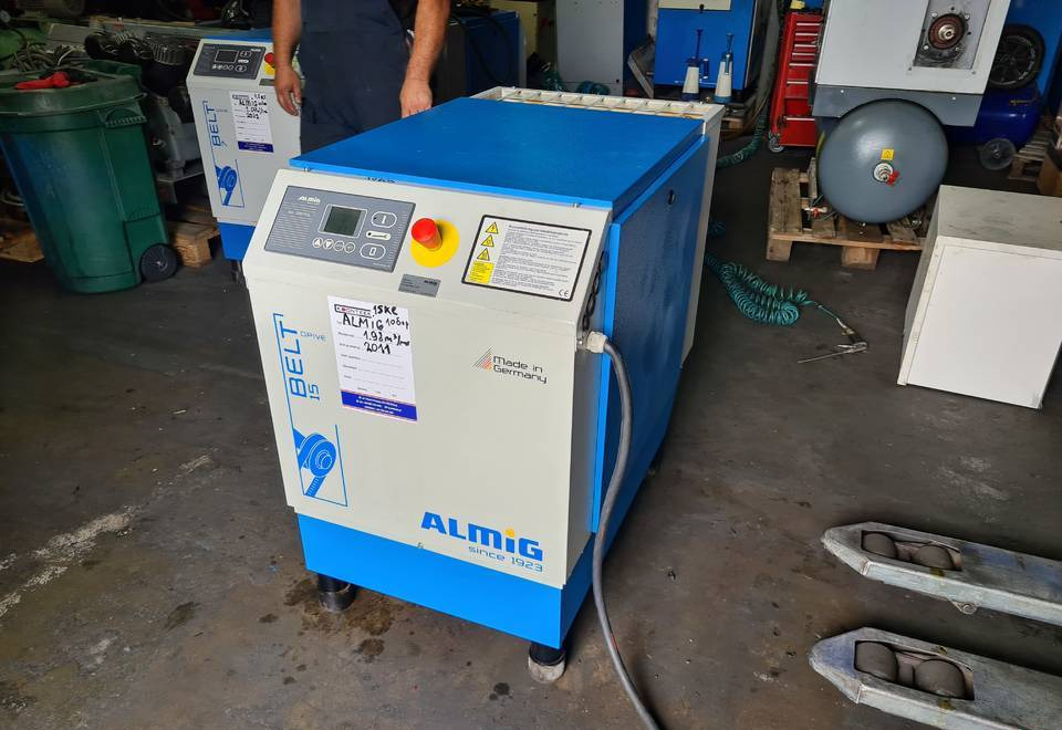 Kompresor śrubowy Almig Belt 15, 15 kw. 2011r - ضاغط الهواء: صور 4 Kompresor śrubowy Almig Belt 15, 15 kw. 2011r - ضاغط الهواء: صور 4