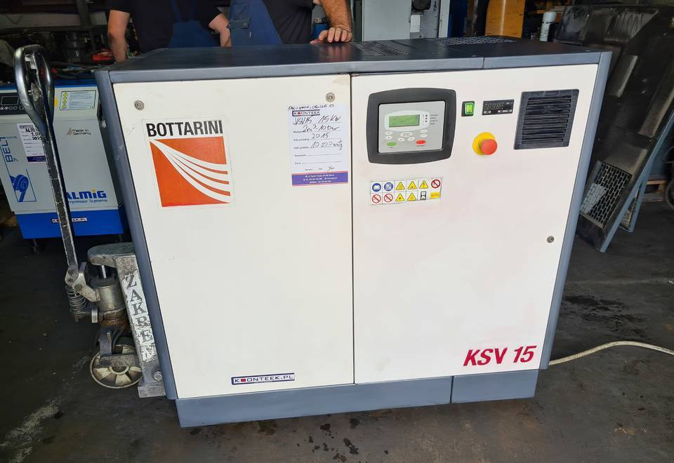 Kompresor śrubowy BOTTARINI KSV 15, 15 kw, 2015r - ضاغط الهواء: صور 4 Kompresor śrubowy BOTTARINI KSV 15, 15 kw, 2015r - ضاغط الهواء: صور 4