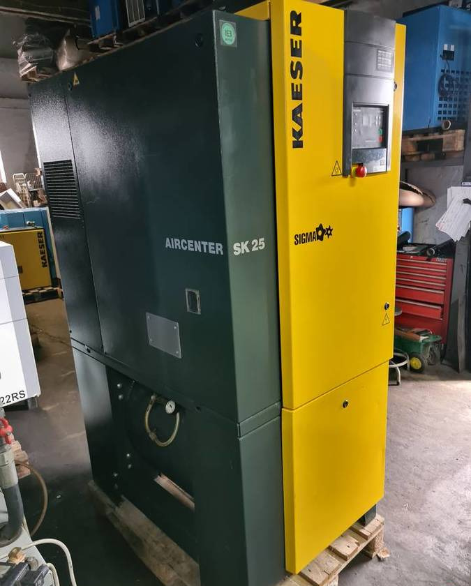 Kompresor śrubowy KAESER Aircenter SK25 15 kw - ضاغط الهواء: صور 4 Kompresor śrubowy KAESER Aircenter SK25 15 kw - ضاغط الهواء: صور 4