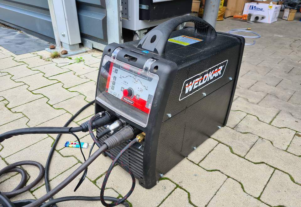 Spawarka Tig WELDKAR WK 2025 AC/DC Puls, 200A - ادوات لحام: صور 4 Spawarka Tig WELDKAR WK 2025 AC/DC Puls, 200A - ادوات لحام: صور 4