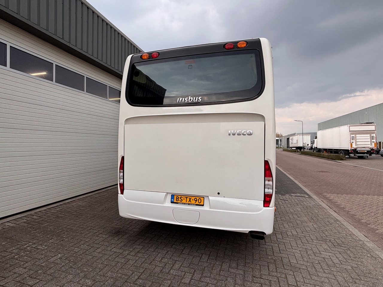 IVECO irisbus crosway - باص النقل بين المدن: صور 5 IVECO irisbus crosway - باص النقل بين المدن: صور 5